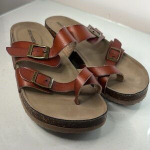 EUC Steve Madden Brown Girl Youth size 3 slide on/ strap sandals Classic Summer